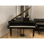 Steinway & Sons O-180